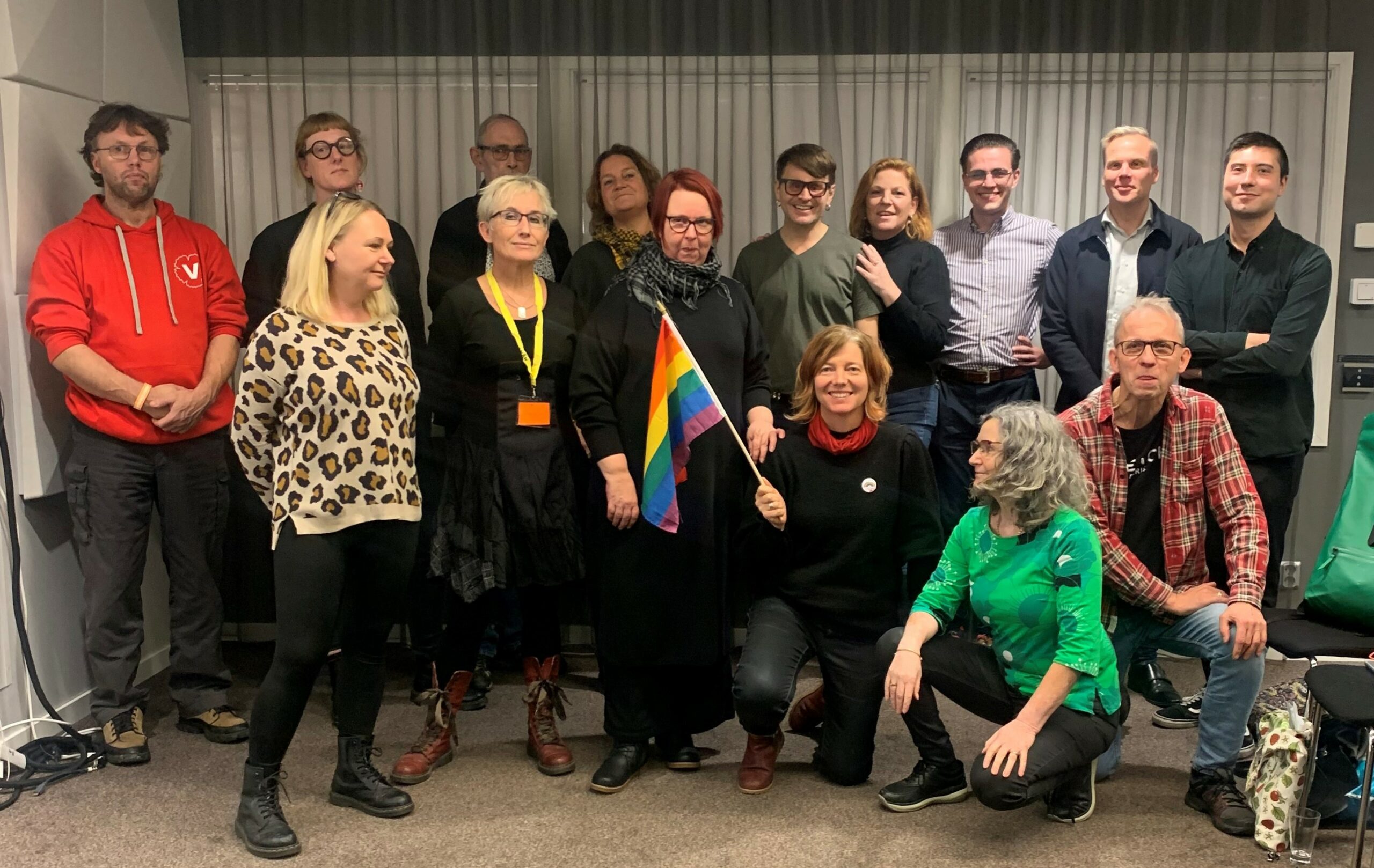 Några av de vänsterpartister som samlades på nätverkets träff i Göteobrg